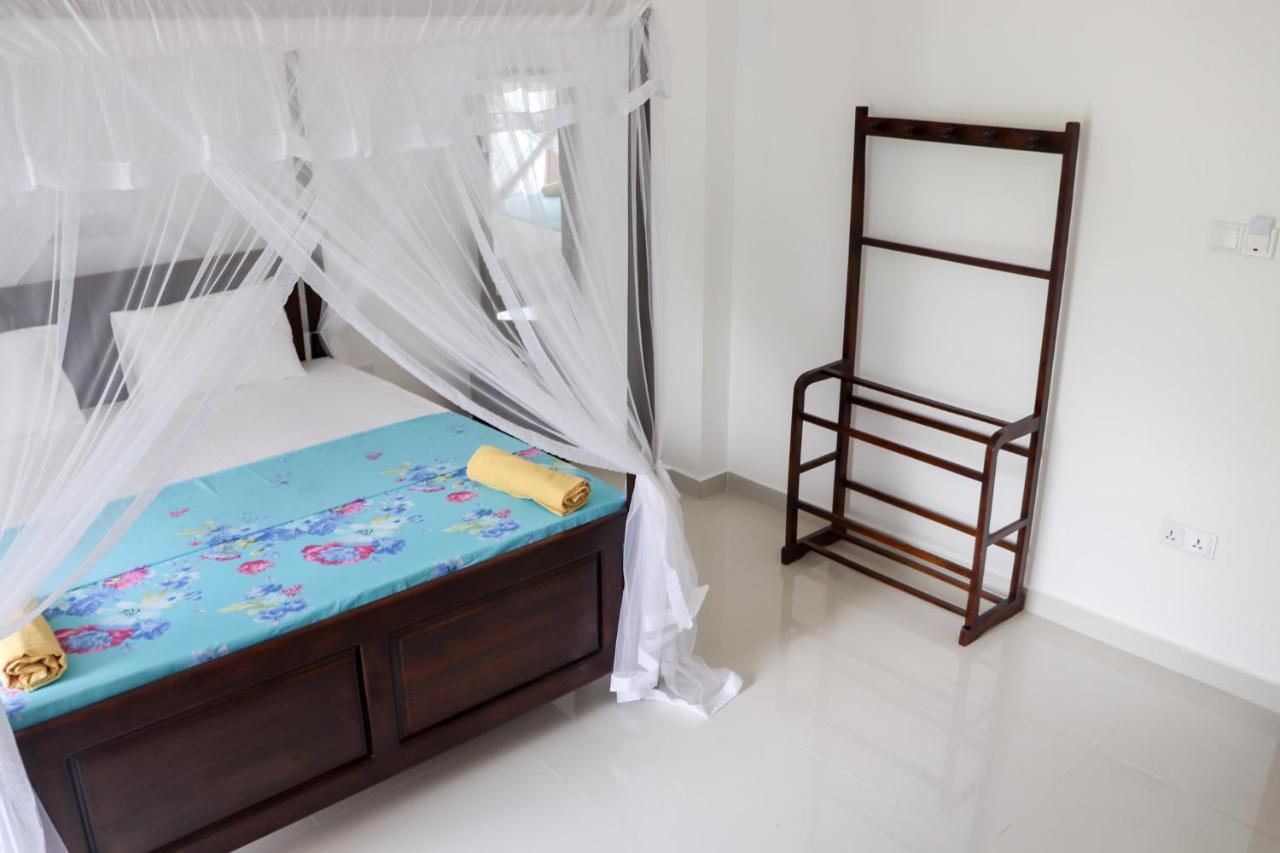 Sakura Calm Rest Bed & Breakfast Mirissa Exterior photo